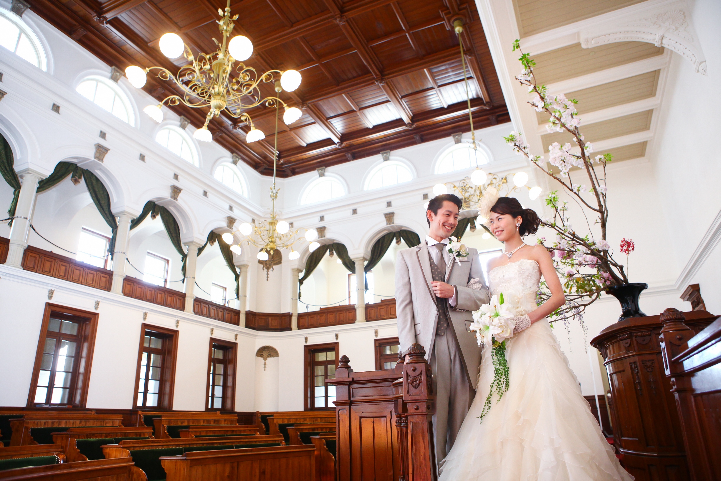 【京都府庁旧本館ウエディング】旧議場での結婚式をプロデュース♪