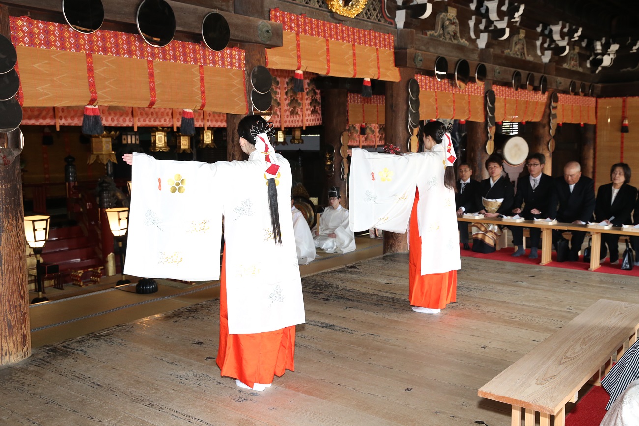 神社での挙式（神前式）の風景