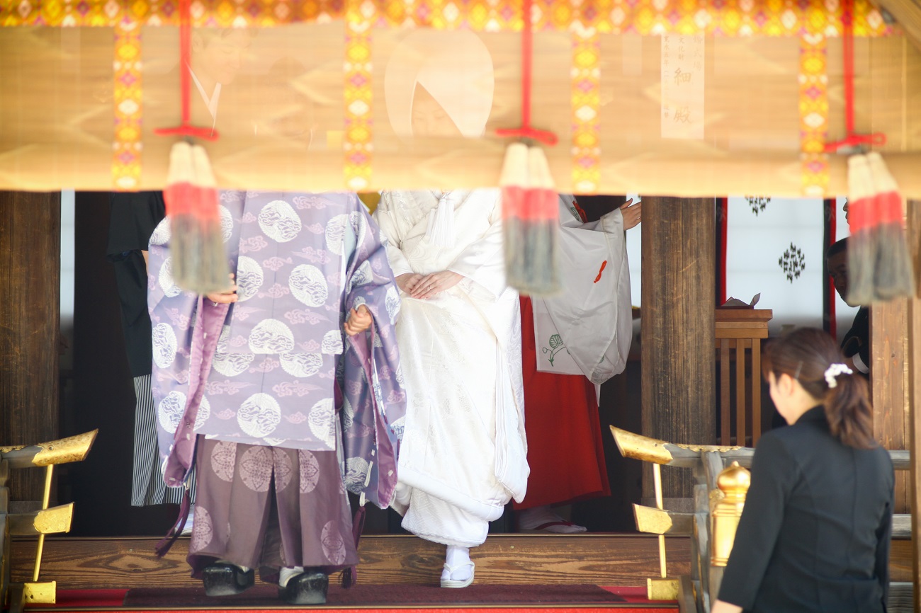 神社の挙式で見られる御簾